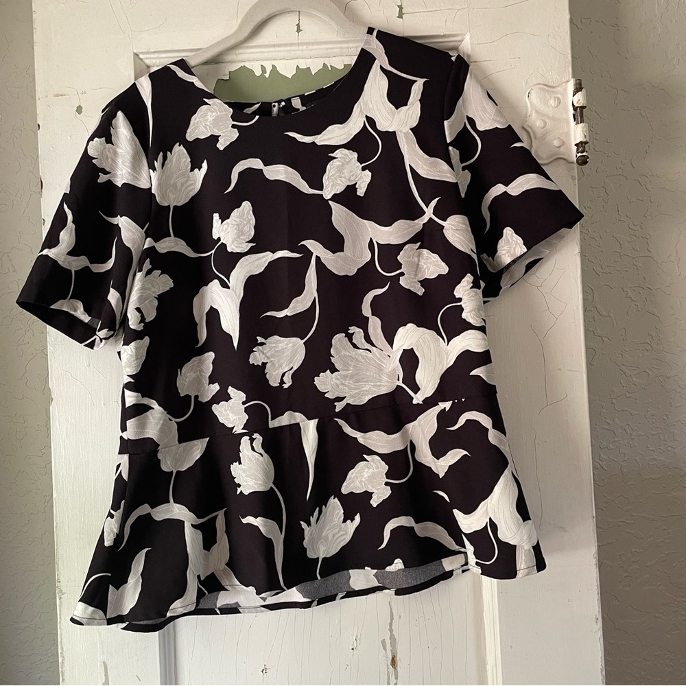 Banana Republic Peplum Short Sleeve Blouse